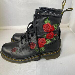 DR. MARTENS 1460 Vonda Rose Embroidered Lace Up Combat Boots Women’s size 8 US